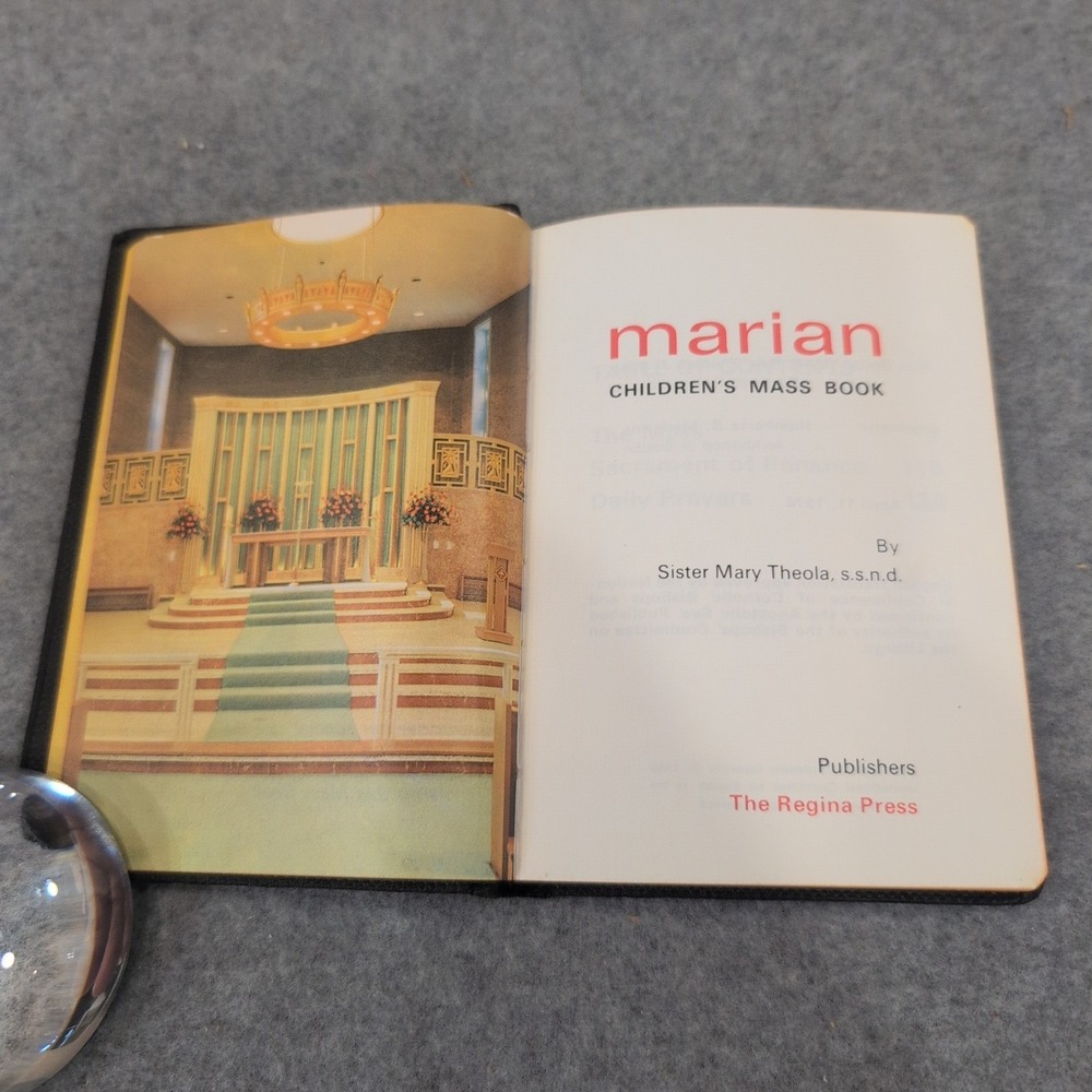 Marian Childrens Mass Book Regina Press Sister Mary Theola Black Hardcover 1974 - Picture 5 of 6
